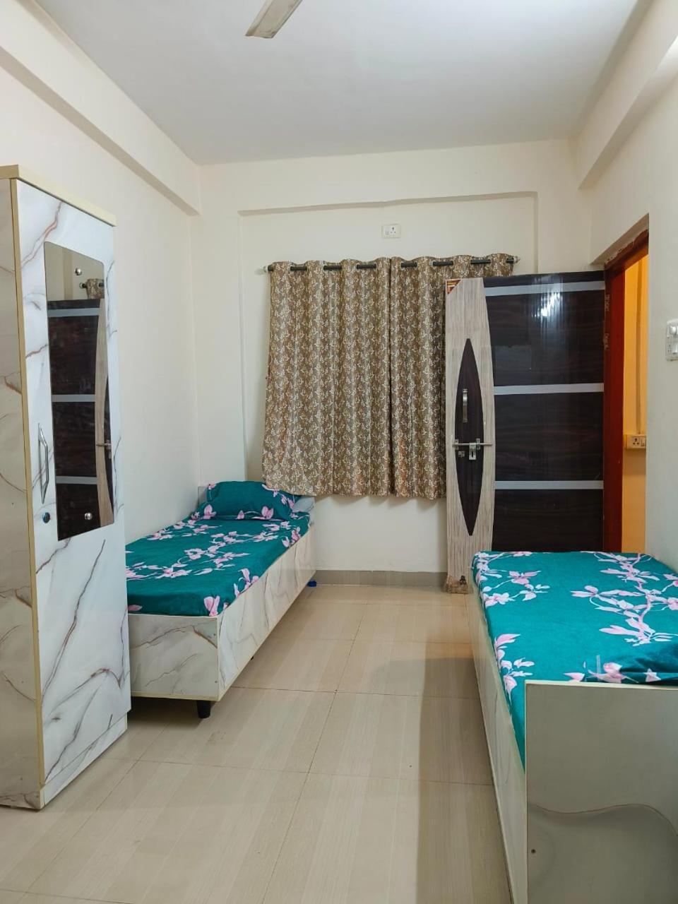 Modern Pg Hostel Pune Bagian luar foto